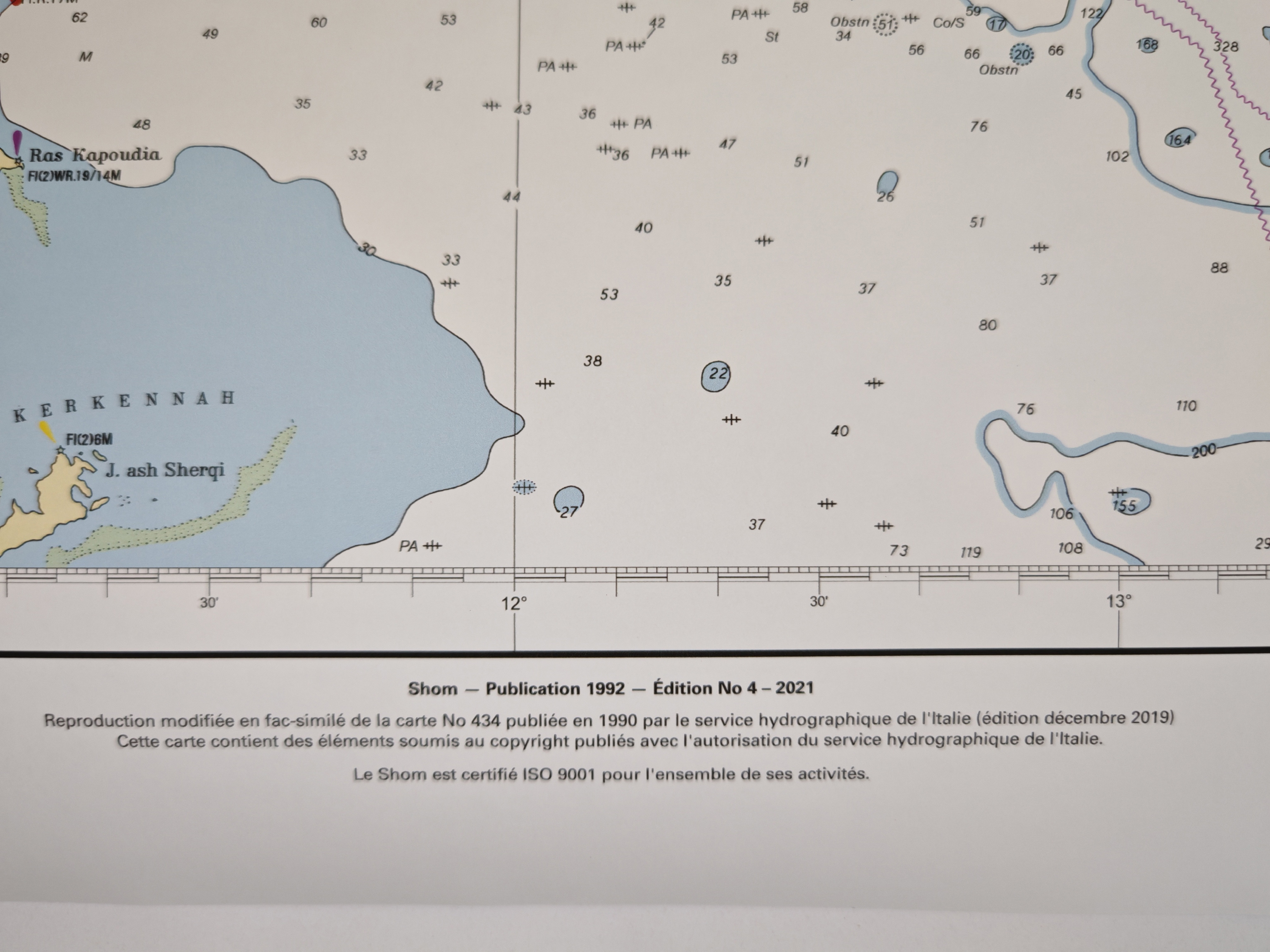 vérifier les dates de publication et d'édition de la carte marine